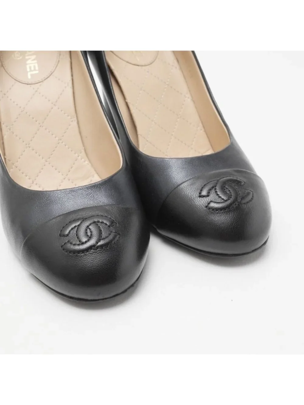 Chanel Pumps 36.5 CC Logo Bicolor Shoes